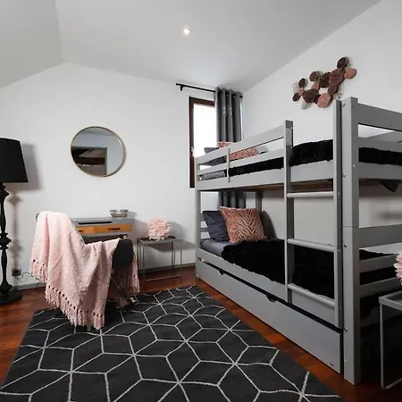 Penthouse 130m Hyper Centre - Parking - Jacuzzi Апартаменти *